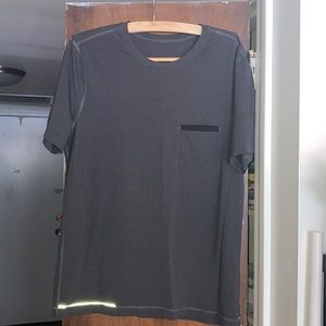 Men’s Lululemon Metal Vent Pocket Shirt